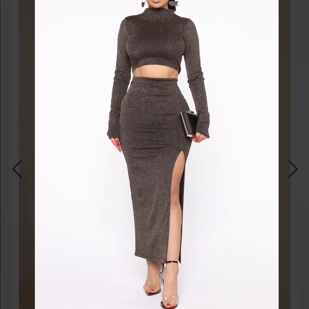 🥀DONATING 12/30 Skirt Set High Waist - Picture 2 of 9